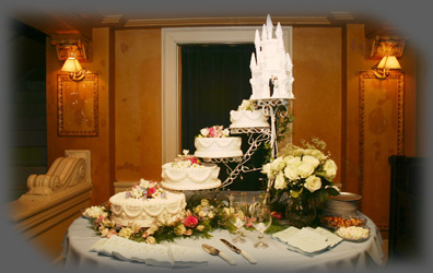 Photography by Gary Davis - Wedding Cake Photo